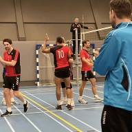 Kalinko Heren 1 wint in 5-setter van Aspasia