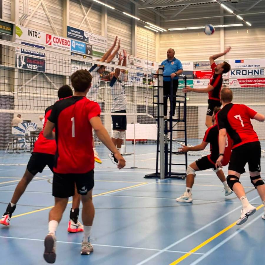 Heren 1 door in bekertoernooi na zware 5-setter in Sliedrecht